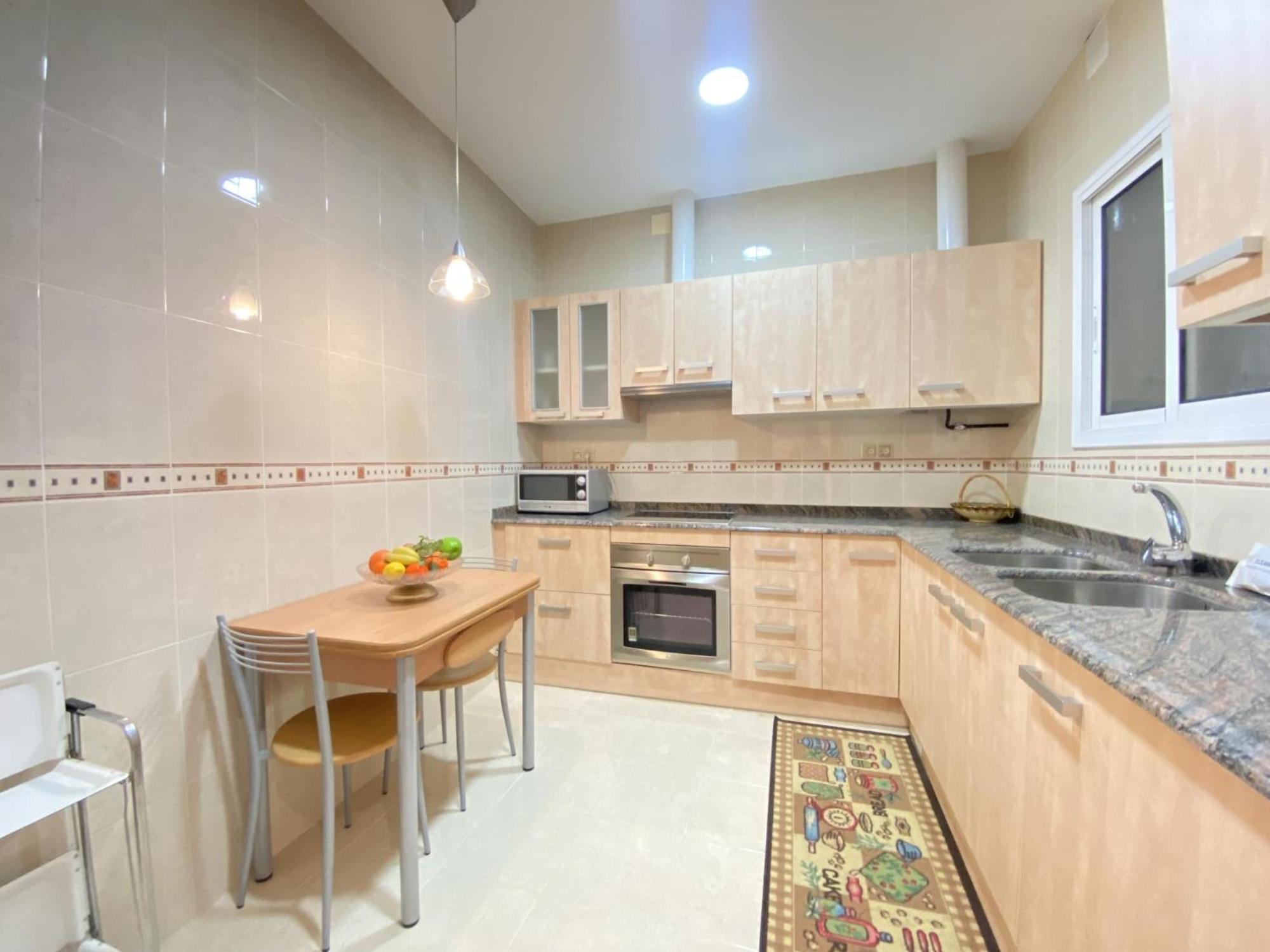 Th61 Vacacional Plaza De La Font Tarragona